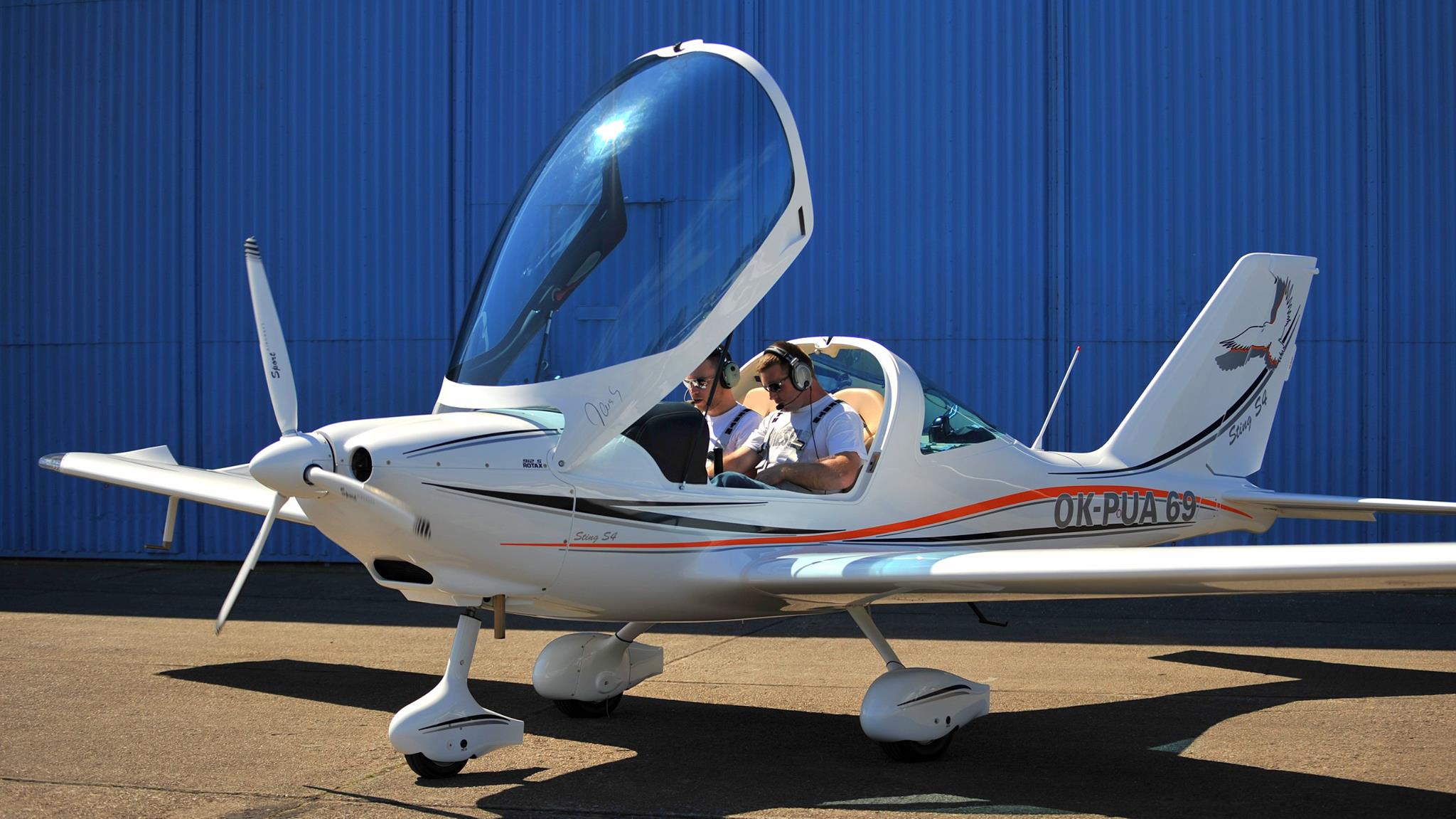 BMAA approves TL 2000 Sting S4 microlight : : FLYER